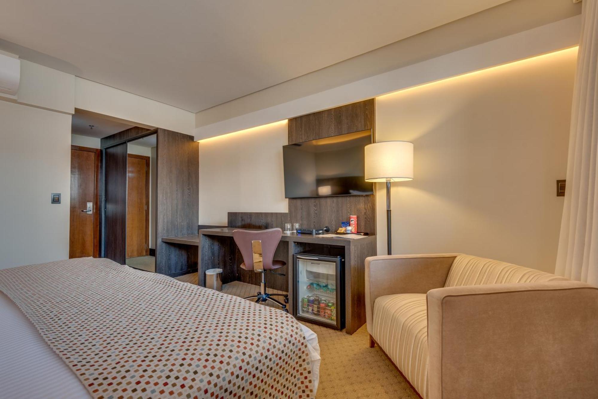 K Hotel 고이아니아 외부 사진
